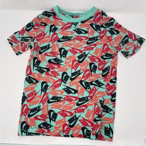 Youth S Nike tee
